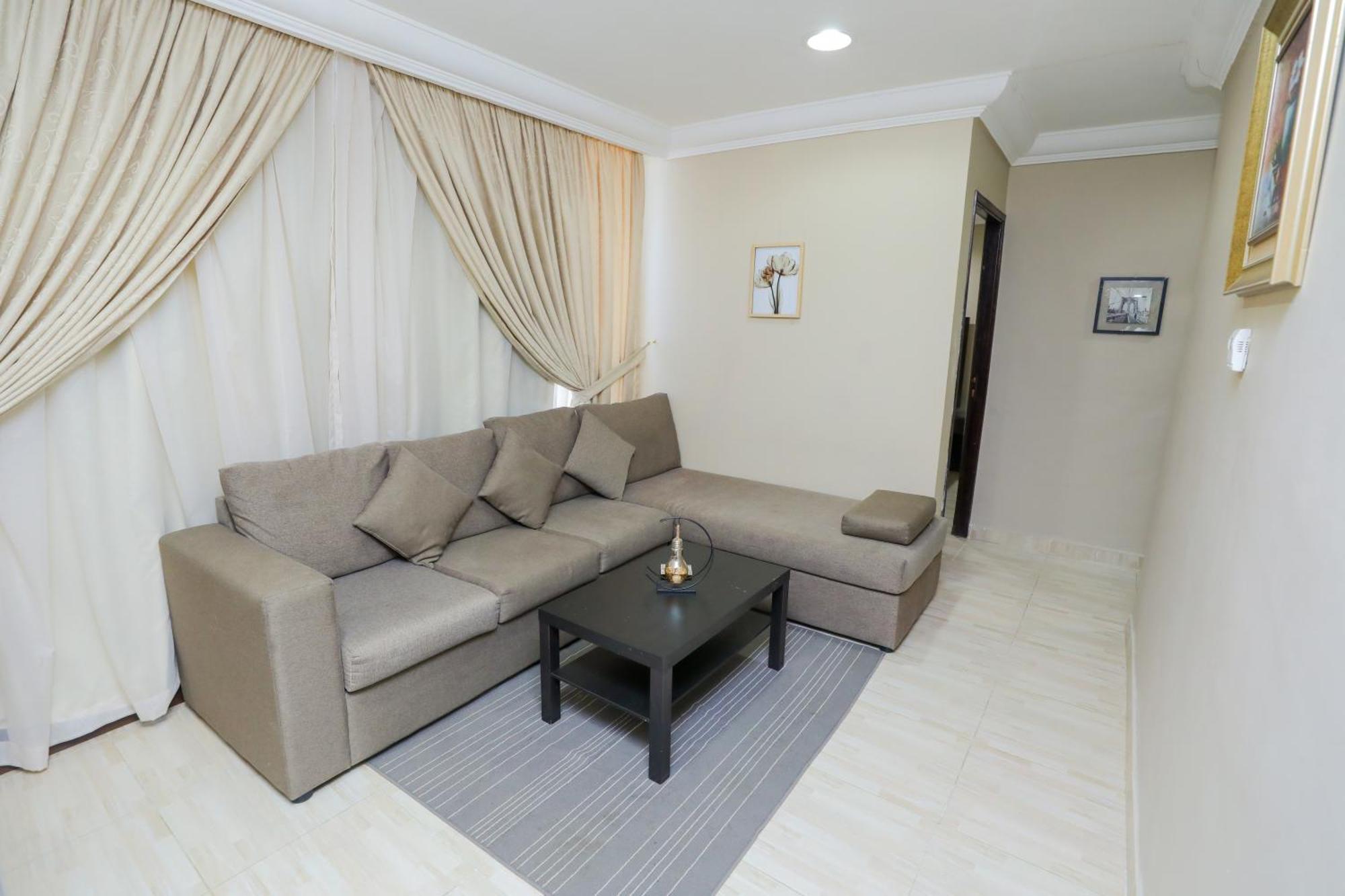 Magic Suite Al Mangaf Кувейт Экстерьер фото